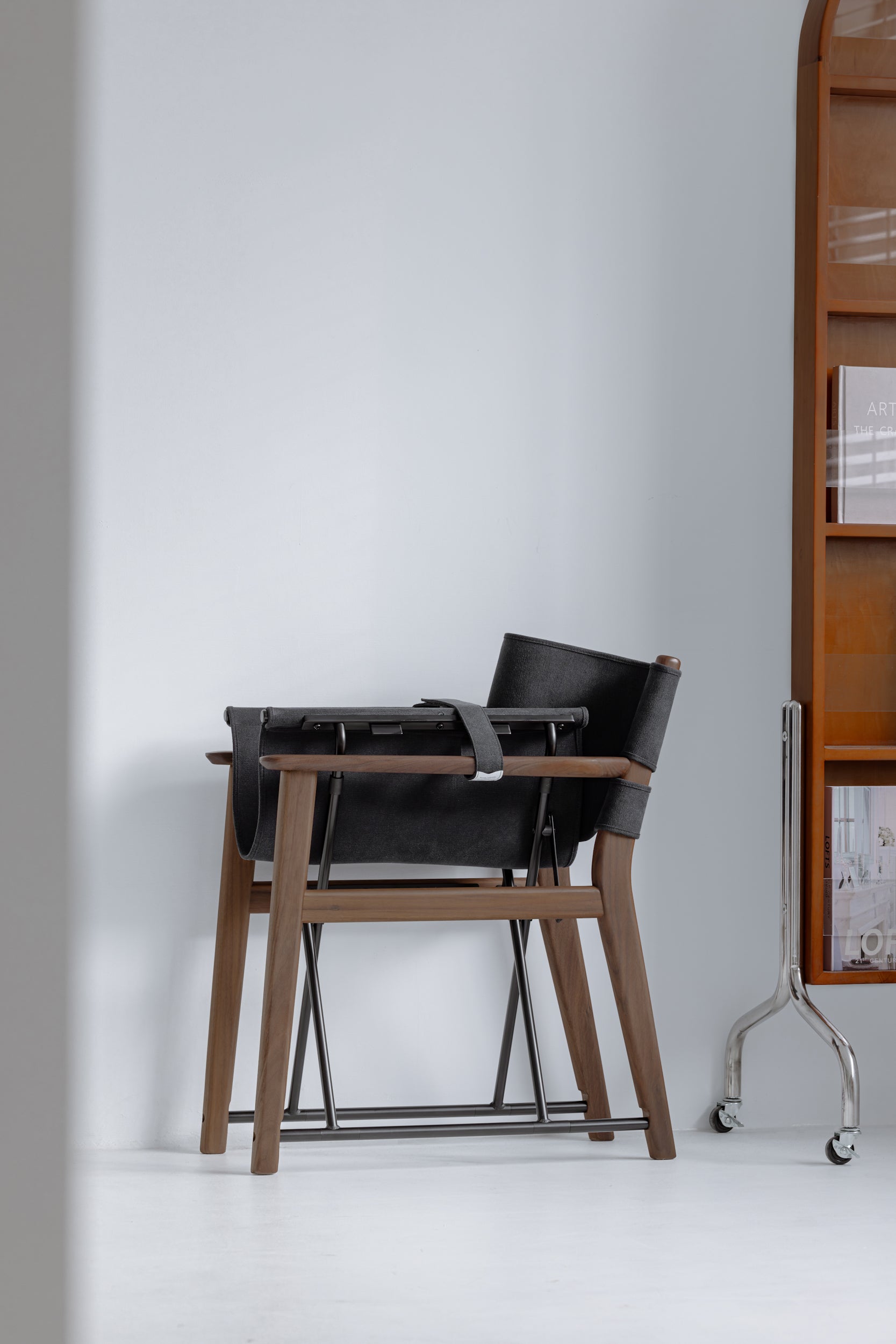 Natural Walnut X Black Fabric (Taiwan Limited Edition) 本色胡桃 x 黑色布料 (台灣限定)