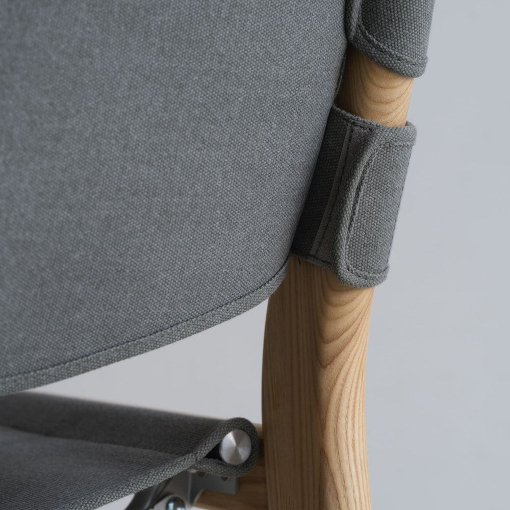 Natural Oak X Gray Fabric 本色橡木 x 灰色布料